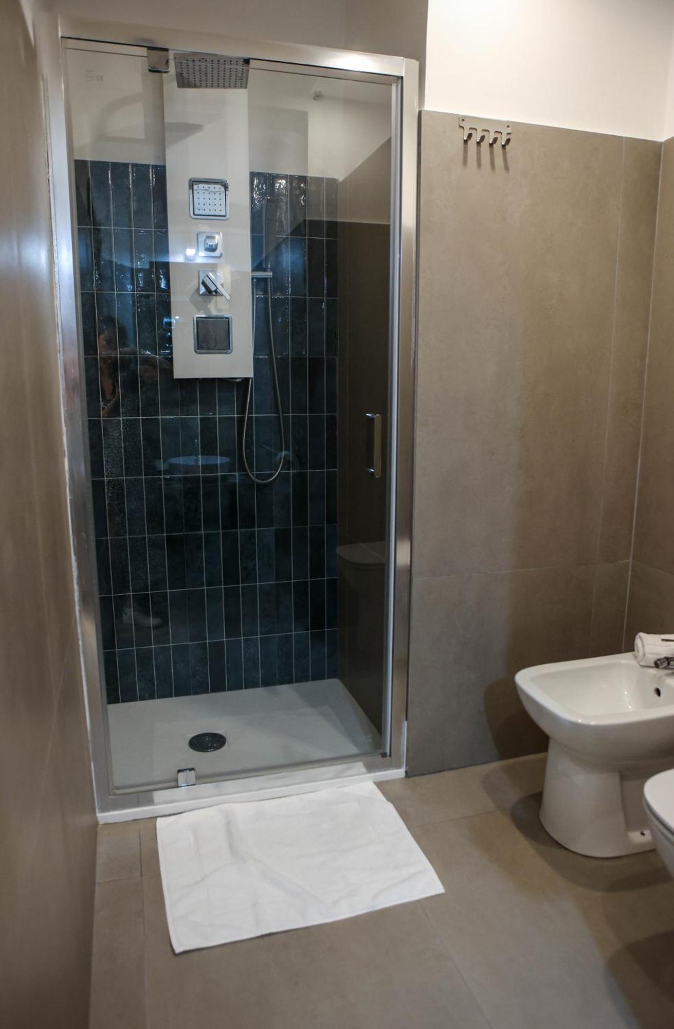 קטאניה B&B Suites&Rooms Piazza Dei Martiri מראה חיצוני תמונה