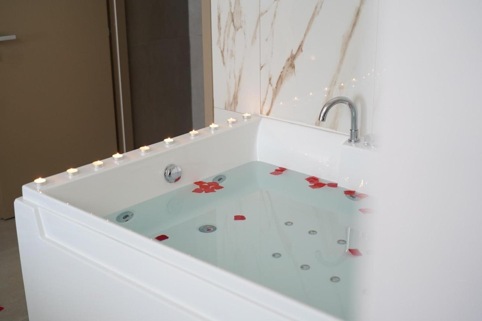 קטאניה B&B Suites&Rooms Piazza Dei Martiri מראה חיצוני תמונה