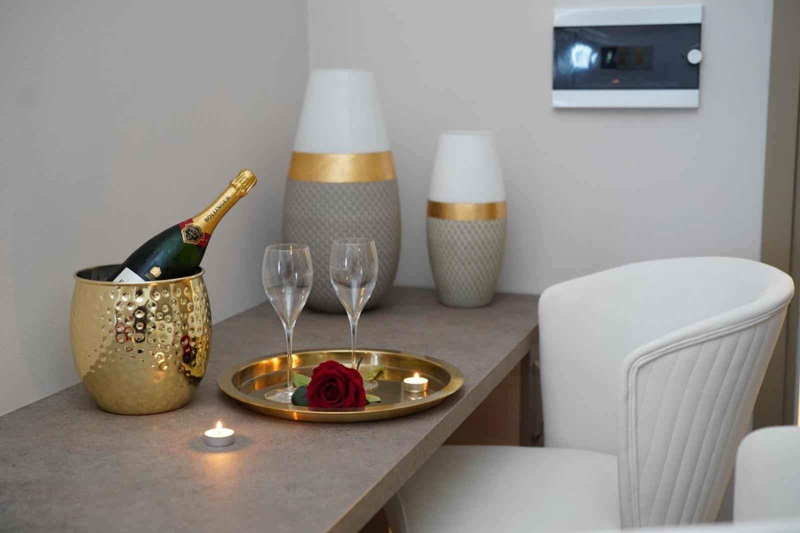 קטאניה B&B Suites&Rooms Piazza Dei Martiri מראה חיצוני תמונה