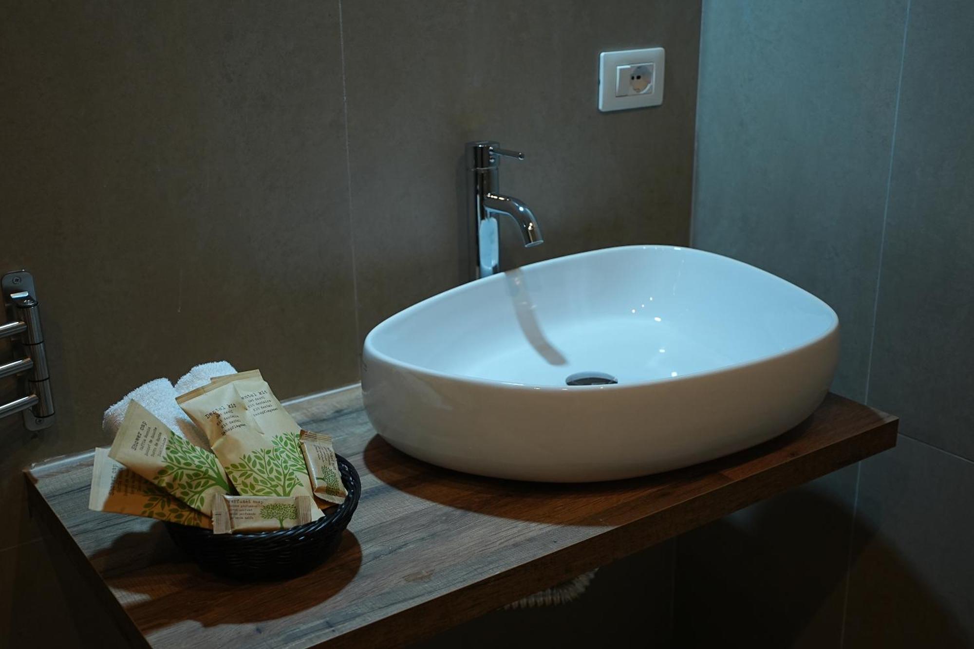 קטאניה B&B Suites&Rooms Piazza Dei Martiri מראה חיצוני תמונה